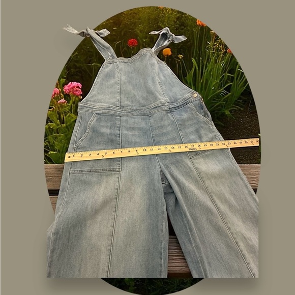 NY & Co Denim Wide Leg Overalls. NWT
SIZE: XL - Picture 9 of 13